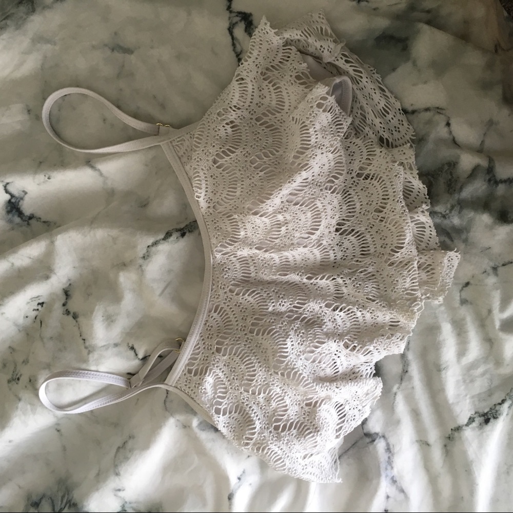 Roxy L swimsuit top